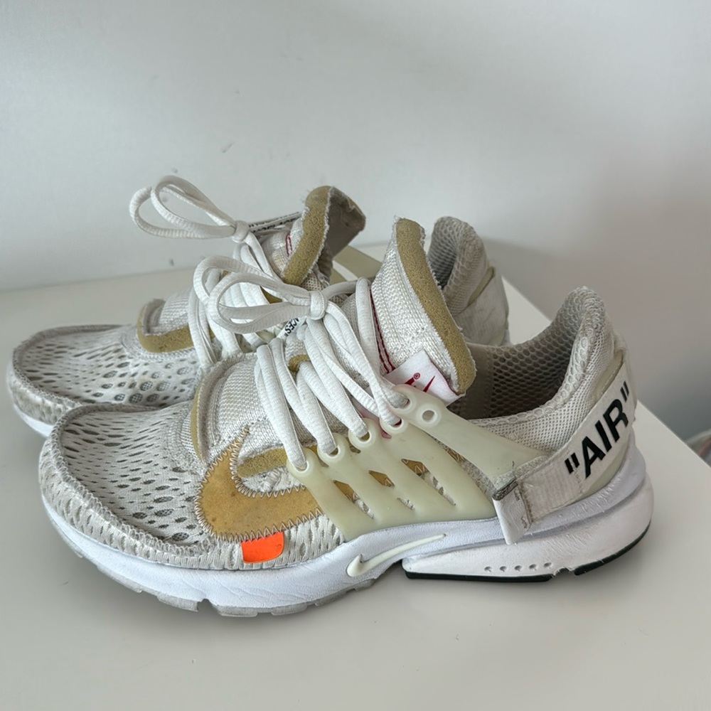 Nike - Air Presto - Off White Sneakers